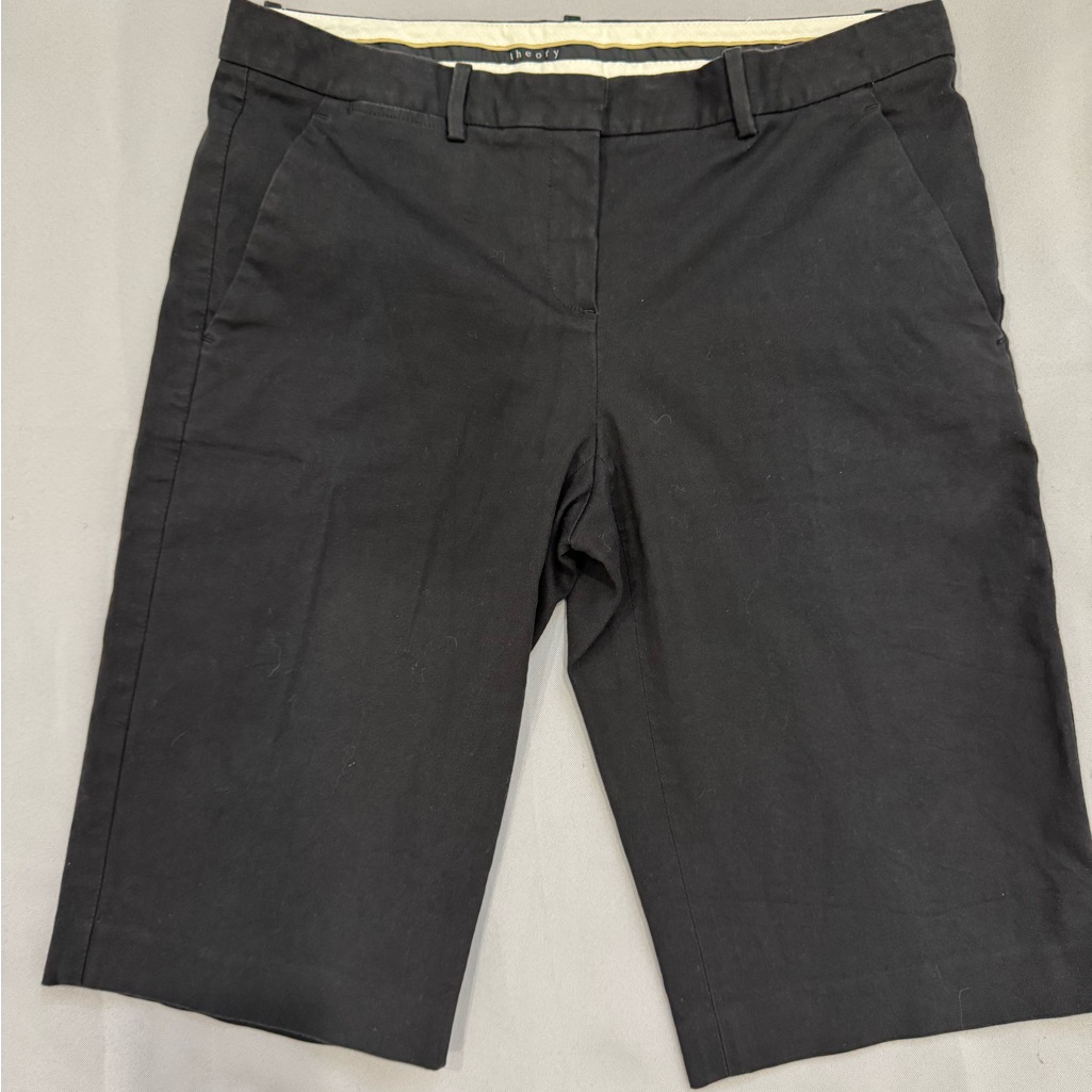 Theory Black Bermudas Classic Style